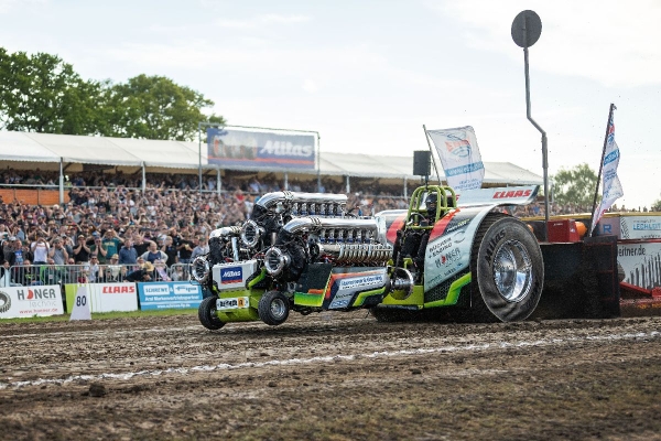 traktorpulling 25-04 Traktorpulling in Füchtdorf 2025 - 2